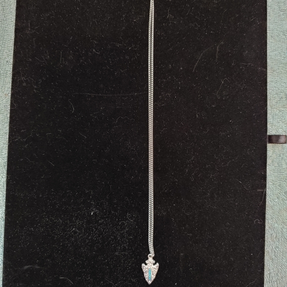 Boho Chic Arrowhead Necklace - Picture 5 of 5